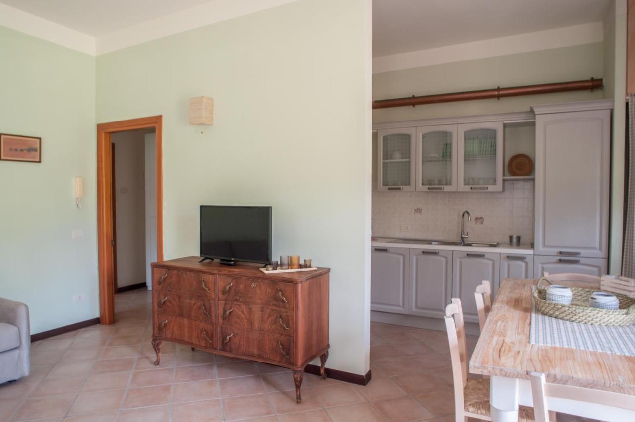 Casale La Fata -Tipico Toscano Immerso Nelle Colline Tra Lucca E Versilia, 6 Appartamenti Indipendenti Камайоре Екстериор снимка