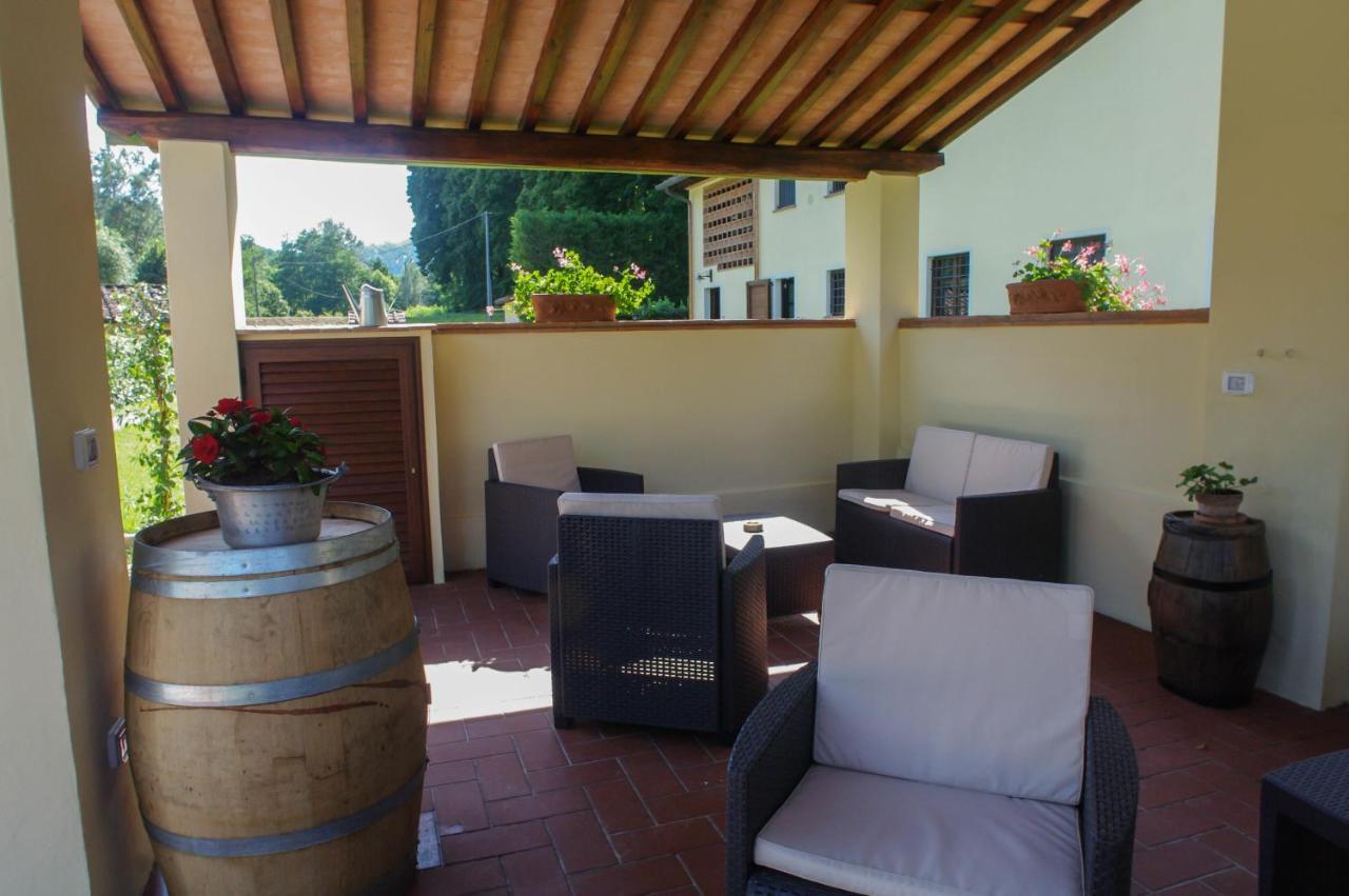 Casale La Fata -Tipico Toscano Immerso Nelle Colline Tra Lucca E Versilia, 6 Appartamenti Indipendenti Камайоре Екстериор снимка